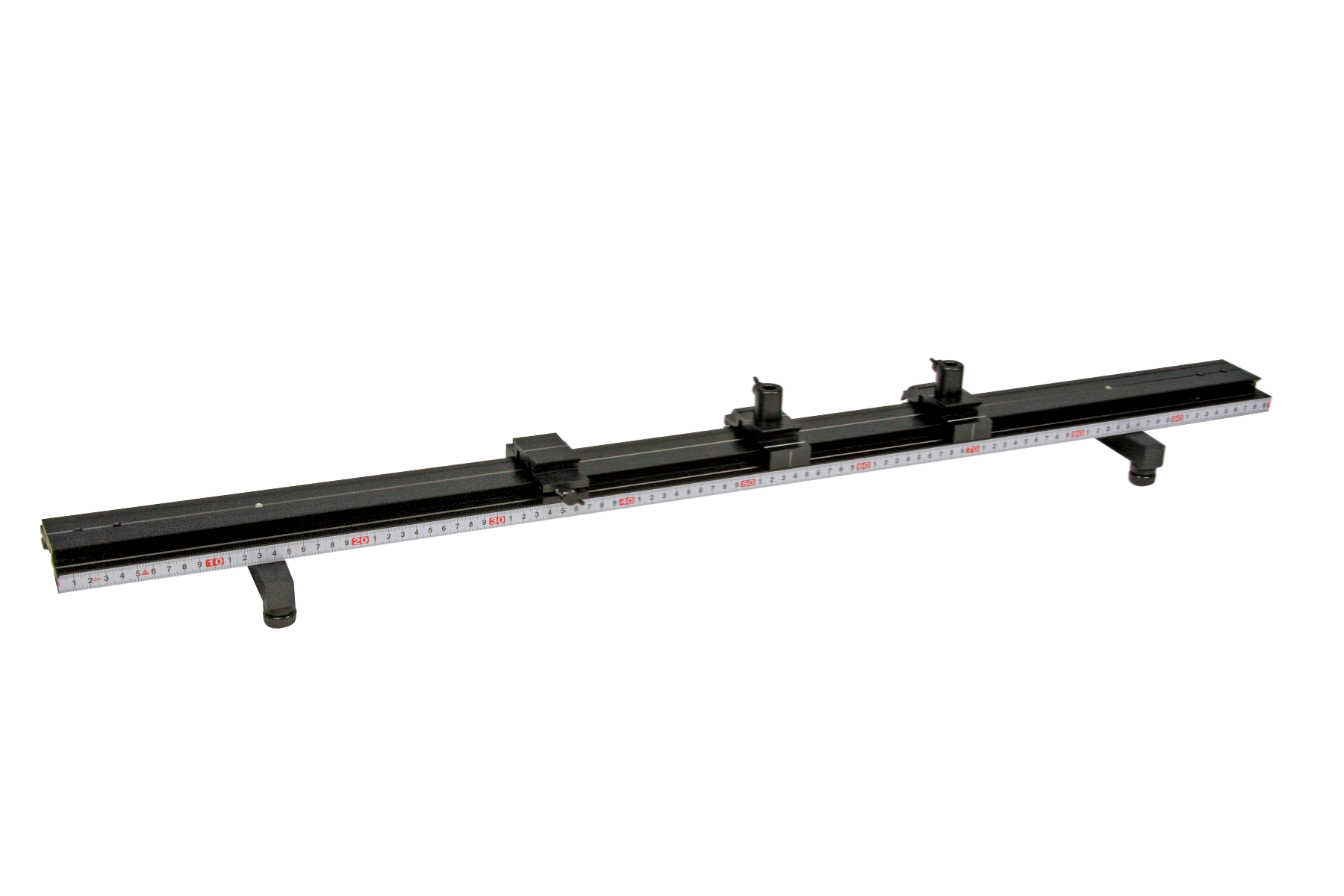 Optical bench with saddles