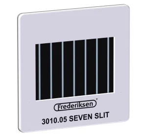 Aperture with 7 vertical slits